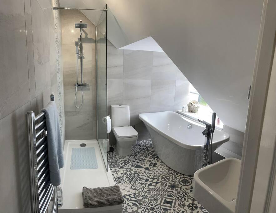 Fantastic Home In Brightons, Falkirk. Polmont Ngoại thất bức ảnh