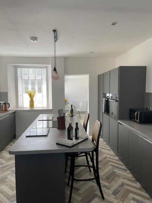 Fantastic Home In Brightons, Falkirk. Polmont Ngoại thất bức ảnh